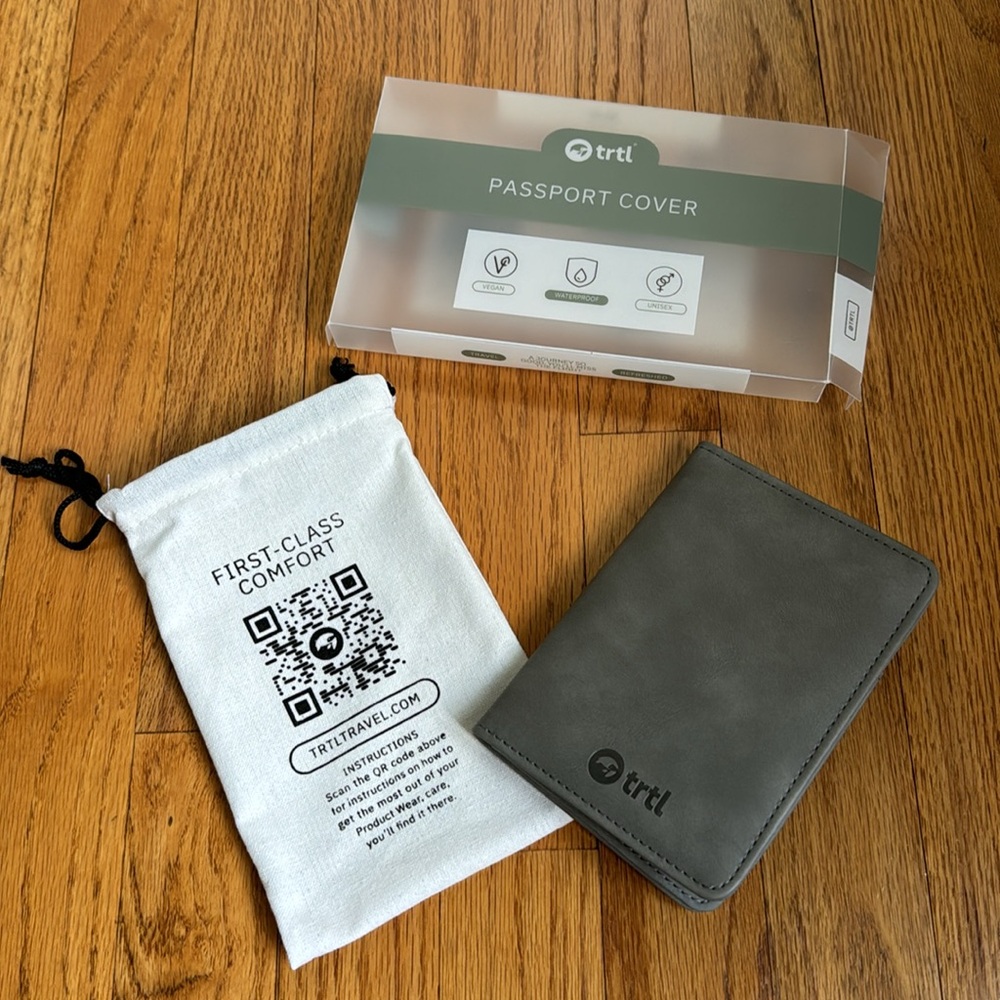 Trtl passport cover- New